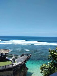 Uluwatu Beach